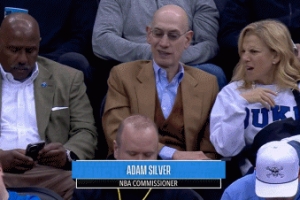 华体会官网入口-来看准状元弗拉格NBA总裁萧华现场观战杜克VS阿拉巴马