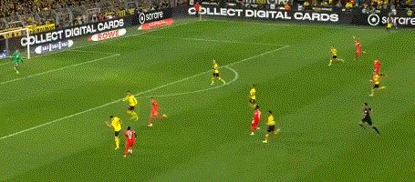 华体会官网入口-【德甲】领先2球+染红+遭压哨绝平 拜仁客场平多特